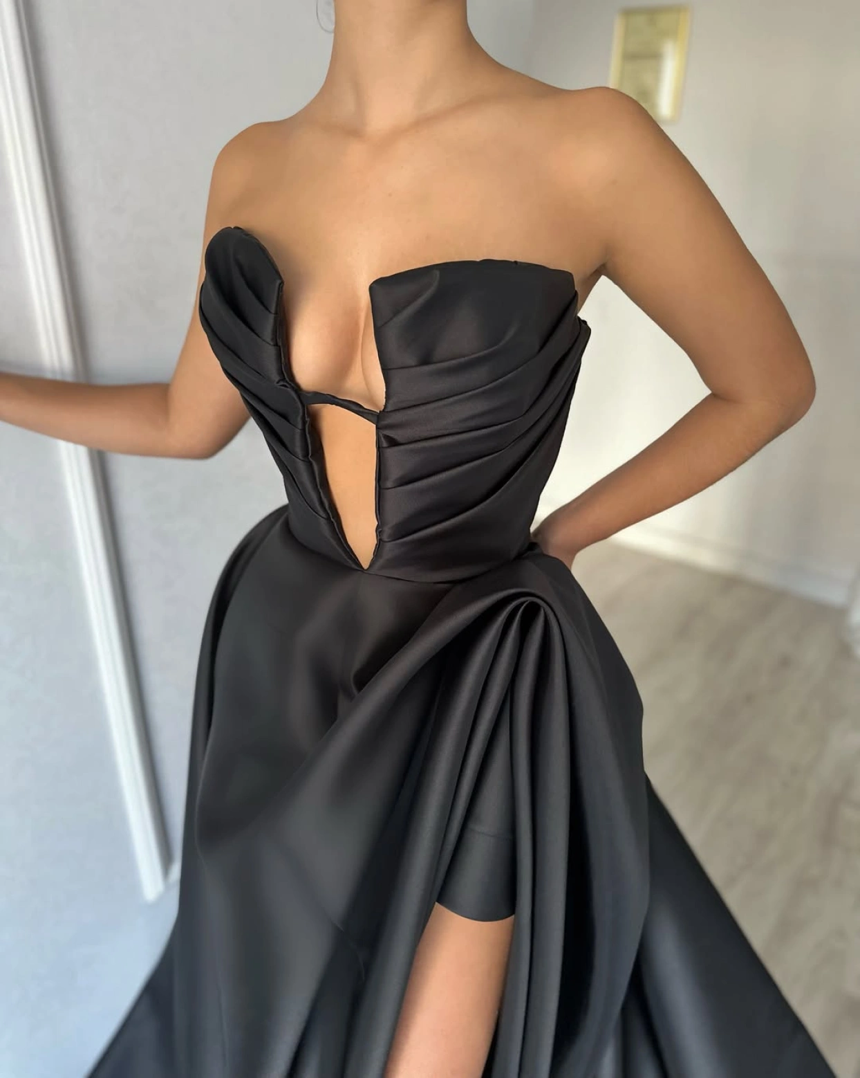 Rochie lunga Gyorgia Negru tafta cu corset structurat