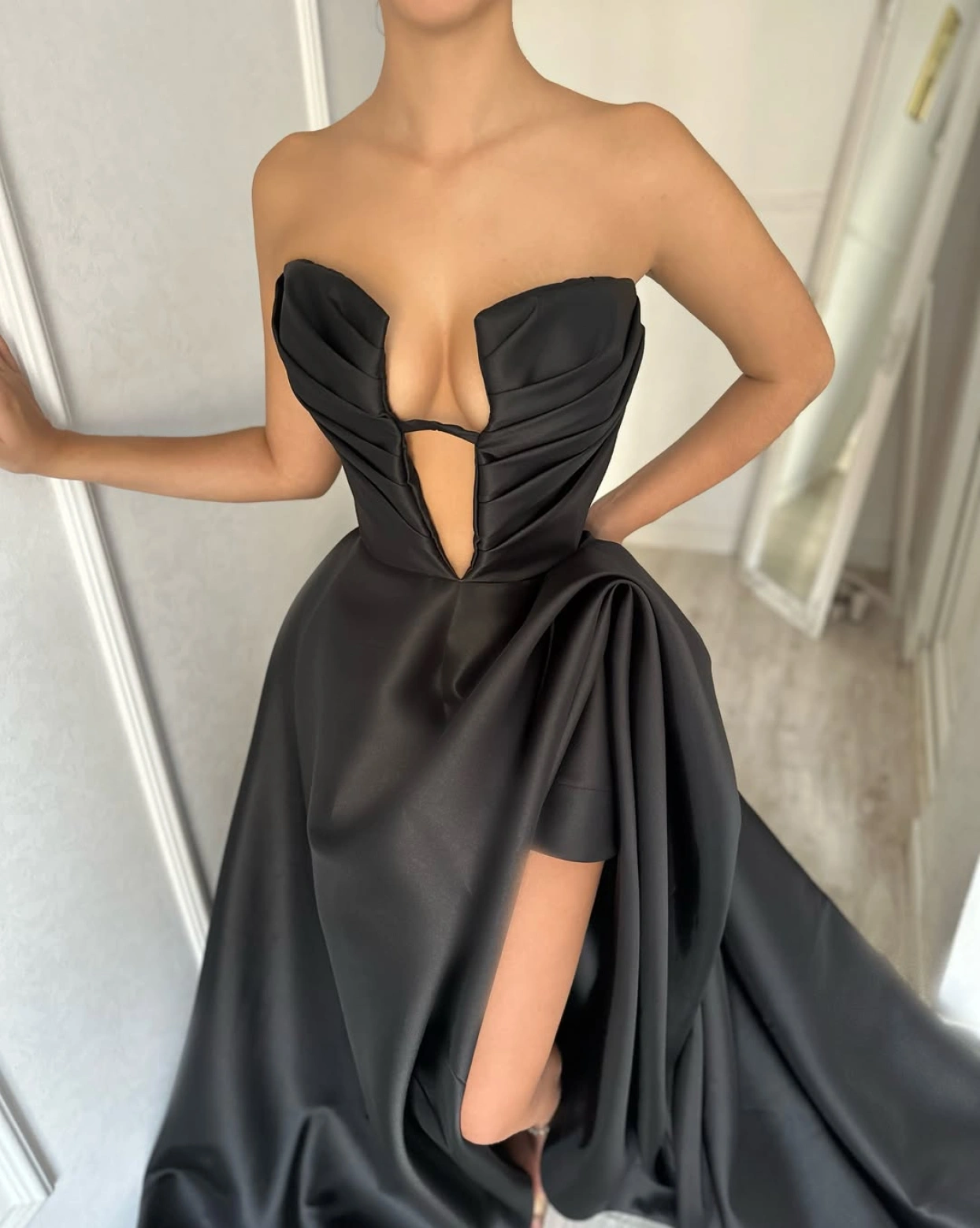 Rochie lunga Gyorgia Negru tafta cu corset structurat