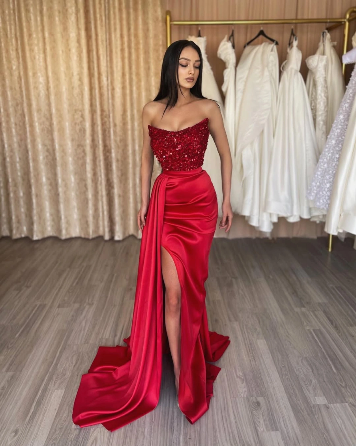 Rochie lunga Amira Rosu fusta tafta bust paiete de lux