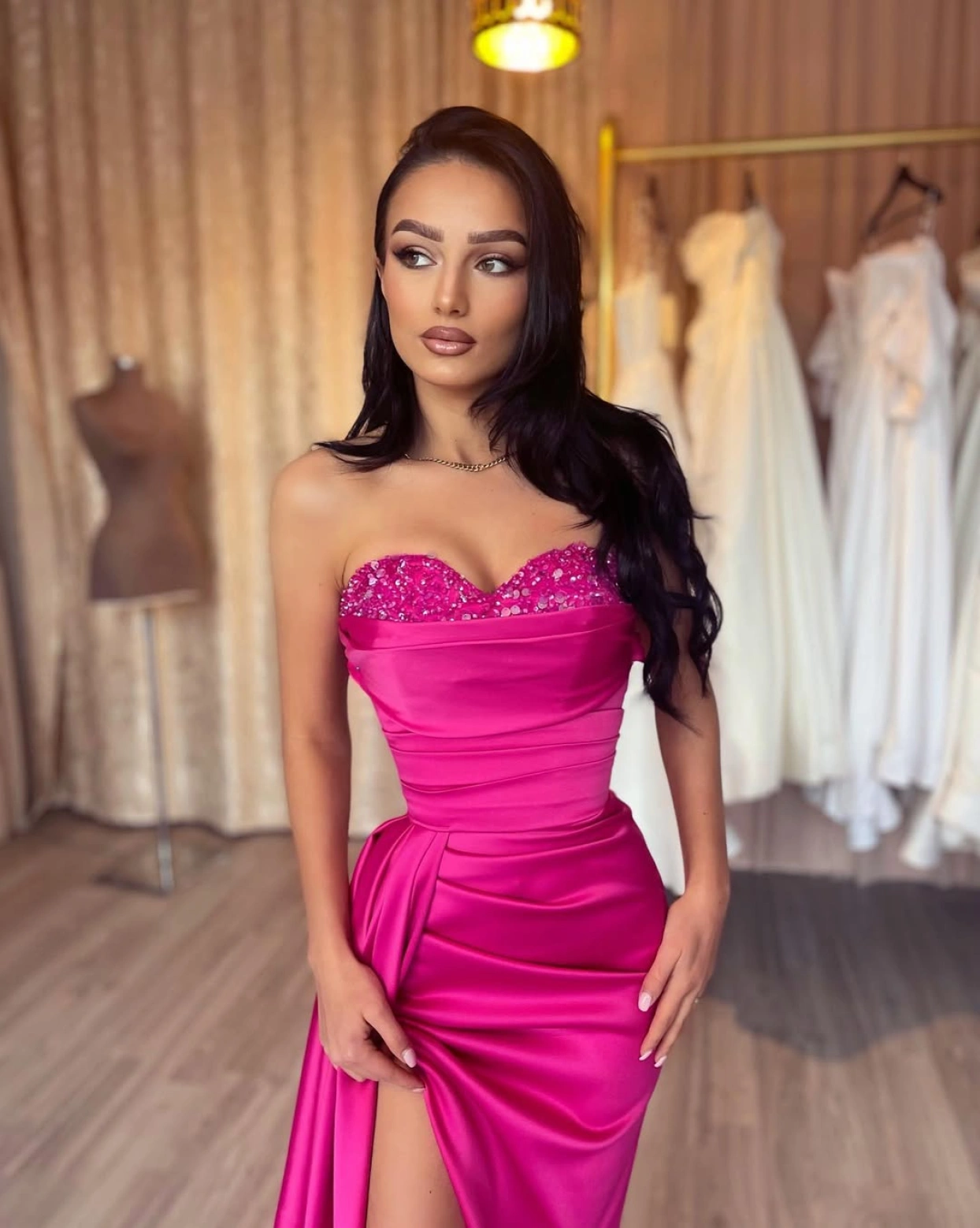 Rochie maxi Sabrinna Fuchsia tafta elastica cambrata bust cu paiete