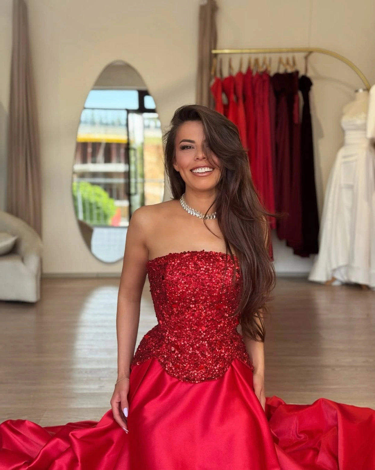 Rochie maxi Velmira Rosu top corset cu fusta 