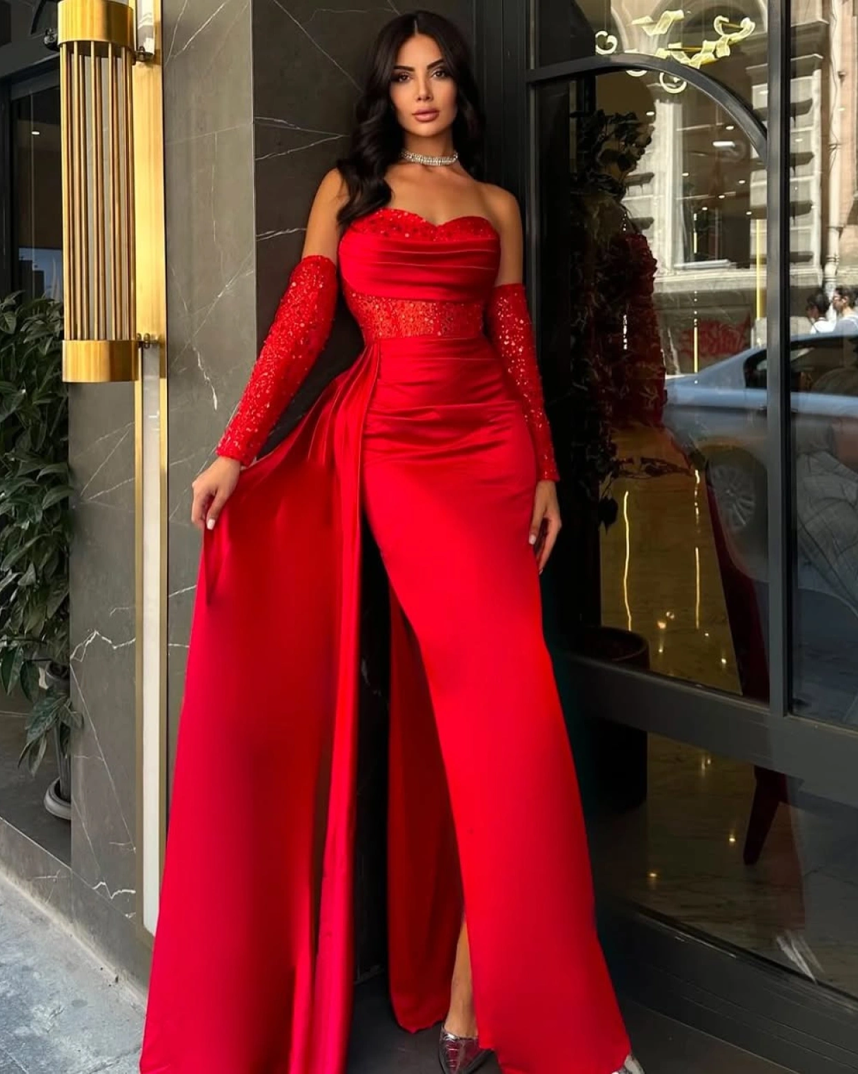 Rochia lunga Priya Rosu tafta bust cu paiete