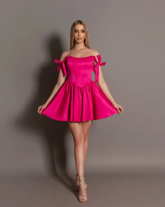 Rochie scurta Eliza Fuchsia tafta elastica bretele funda