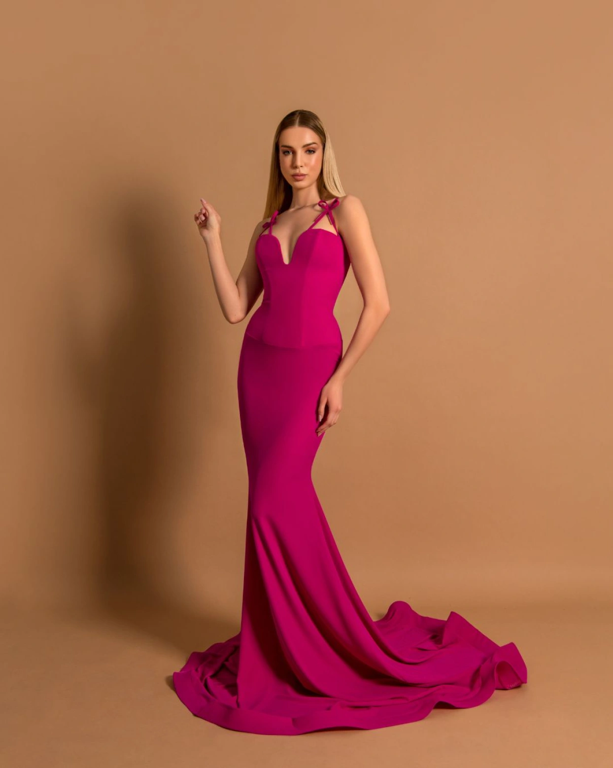 Rochie maxi  sirena Reyna Fucsia OUTLET