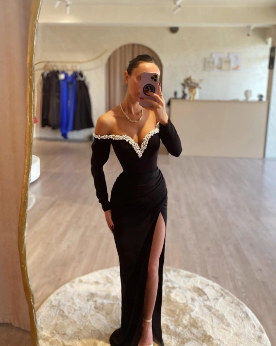 Rochie lunga Hera Negru tafta elastica cambrata perle bust