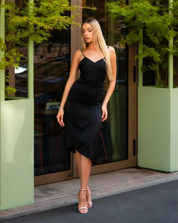 Rochie midi Amber Negru cambrata tafta elastica