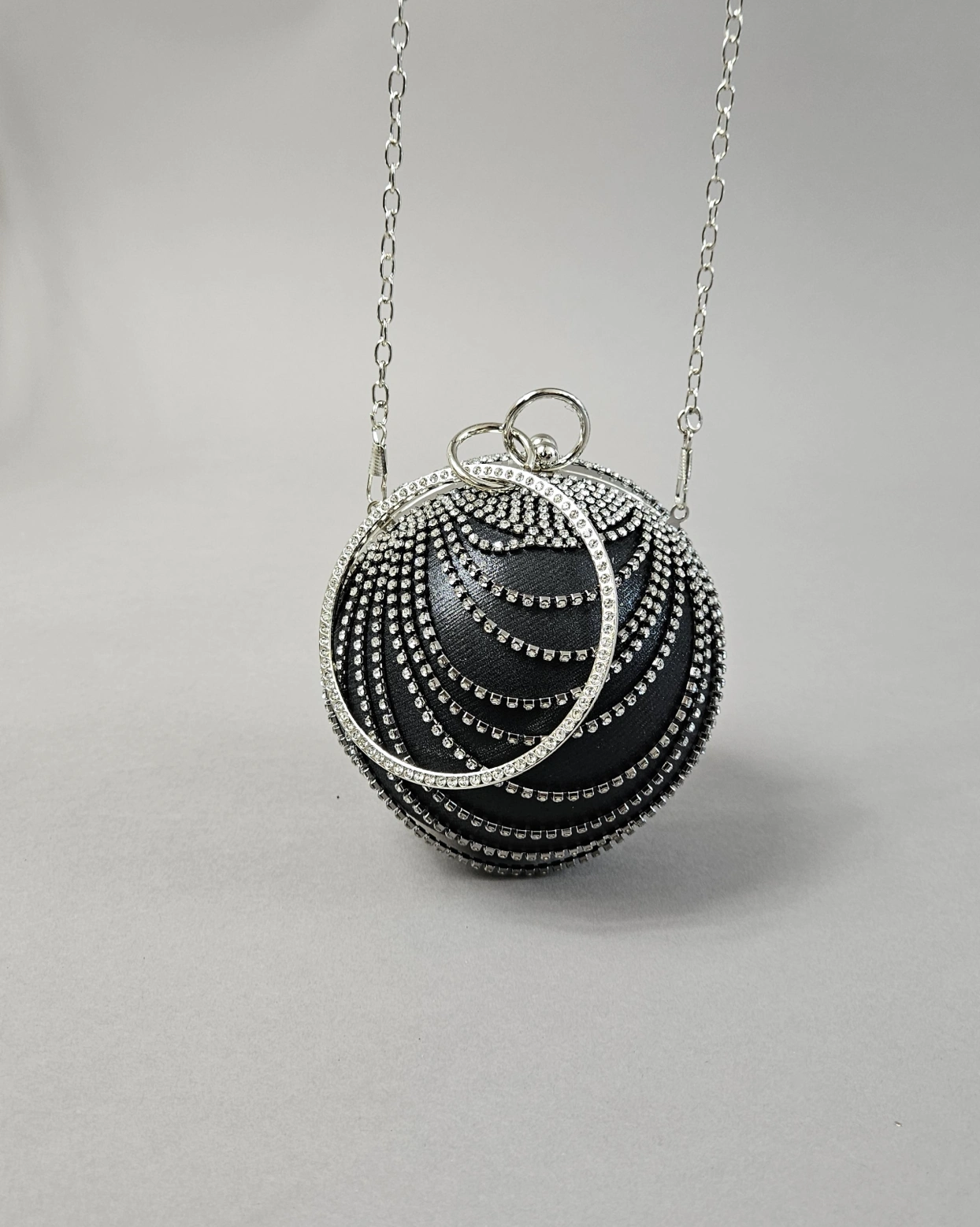 Clutch rotund Negru