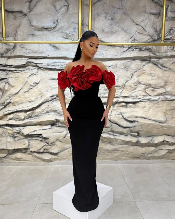 Rochie lunga Selim flori rosii bust