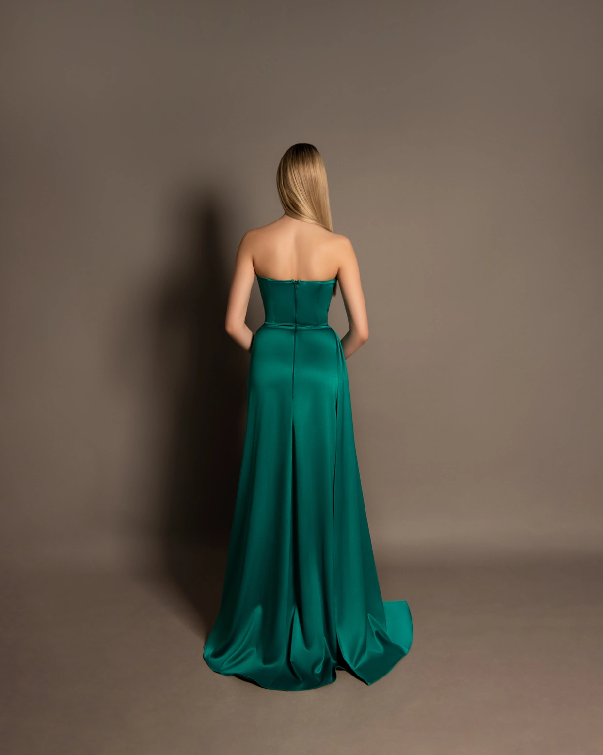 Rochie lunga Silvie verde tafta cambrata