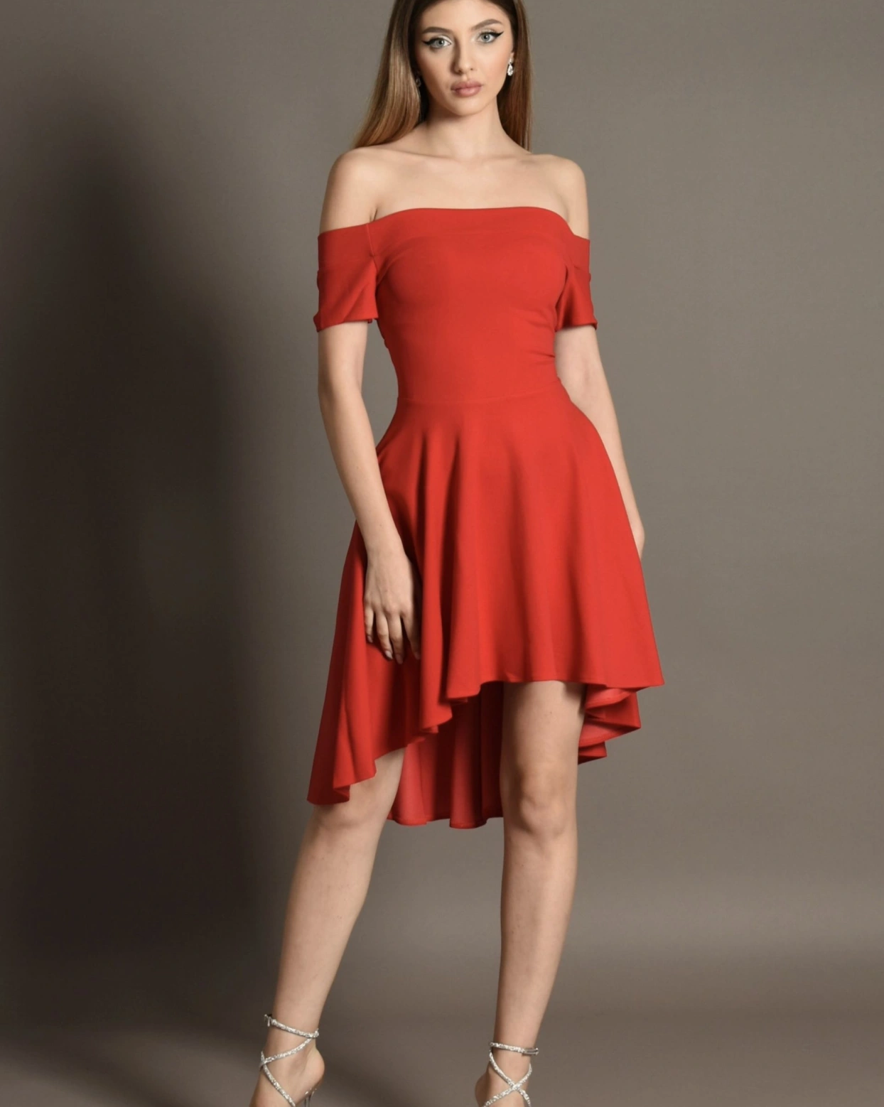 Rochie scurta Axia Rosu stofa trena