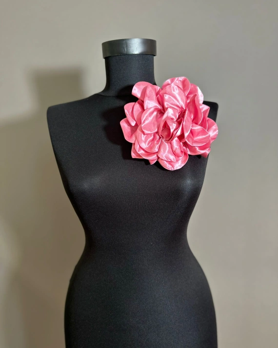 Brosa Floare Medie Roz