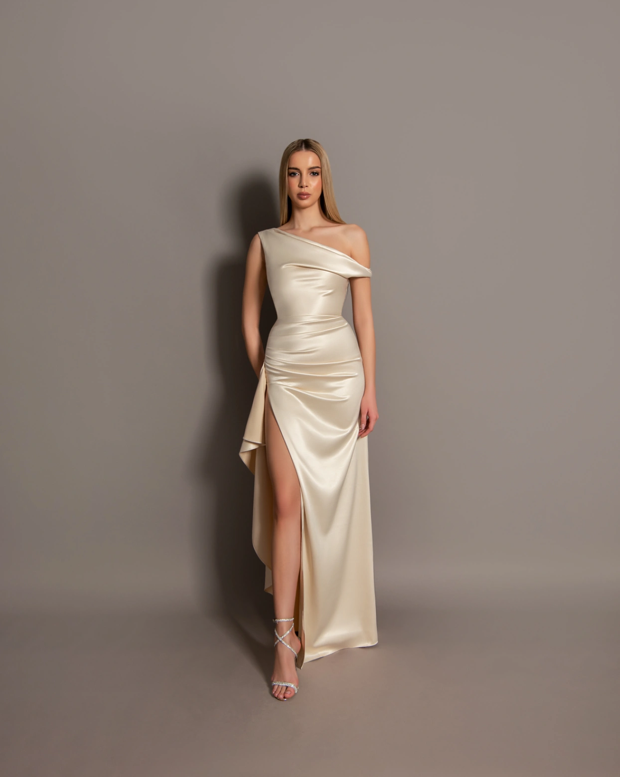 Rochie lunga Carolina Nude OUTLET