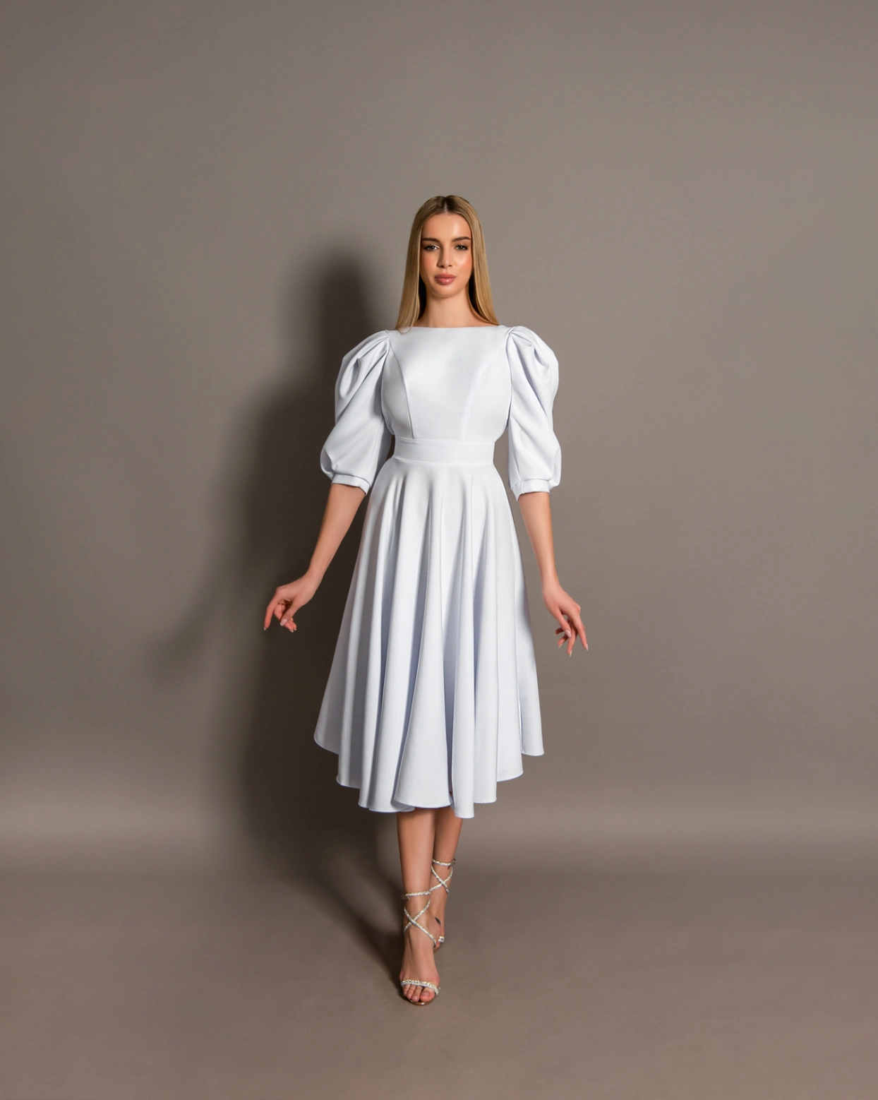 Rochie midi Elegance Alb stofa maneci bufante OUTLET