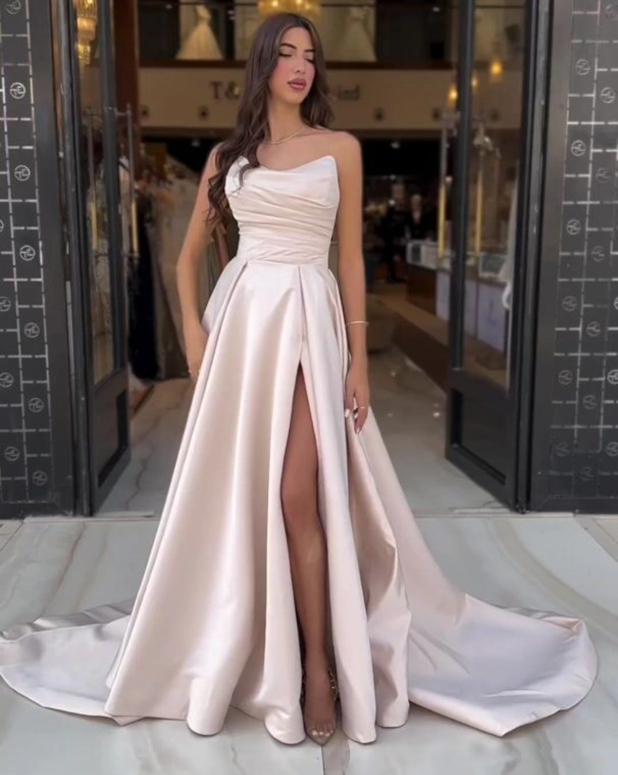 Rochie lunga Maya Crem tafta fixa