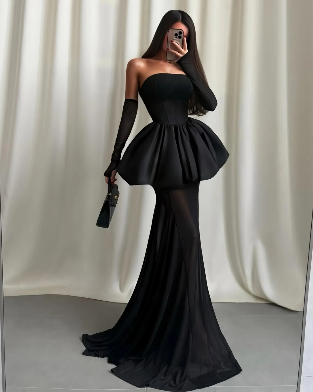 Rochie lunga eleganta Noire cu volum Rochie lunga eleganta Noire cu volum