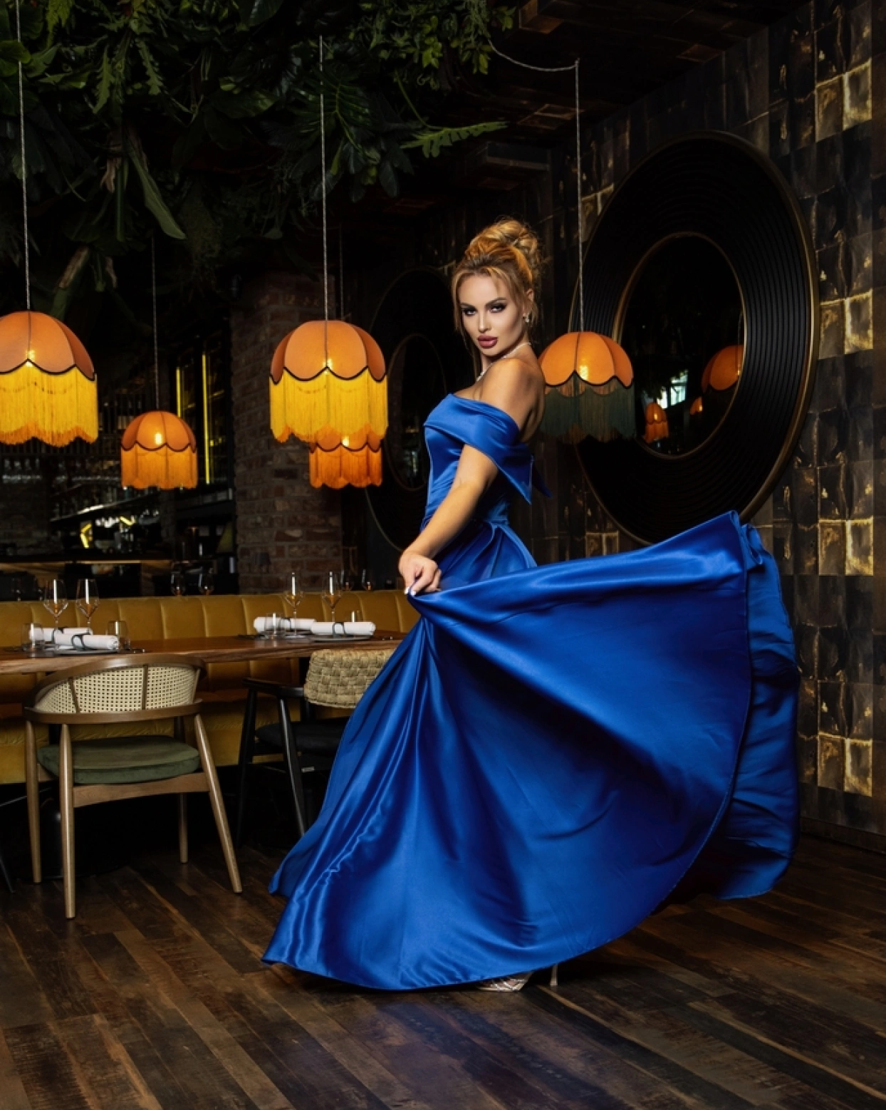 Rochie lunga Lia Albastru tafta elastica fermoar ascuns pe bust