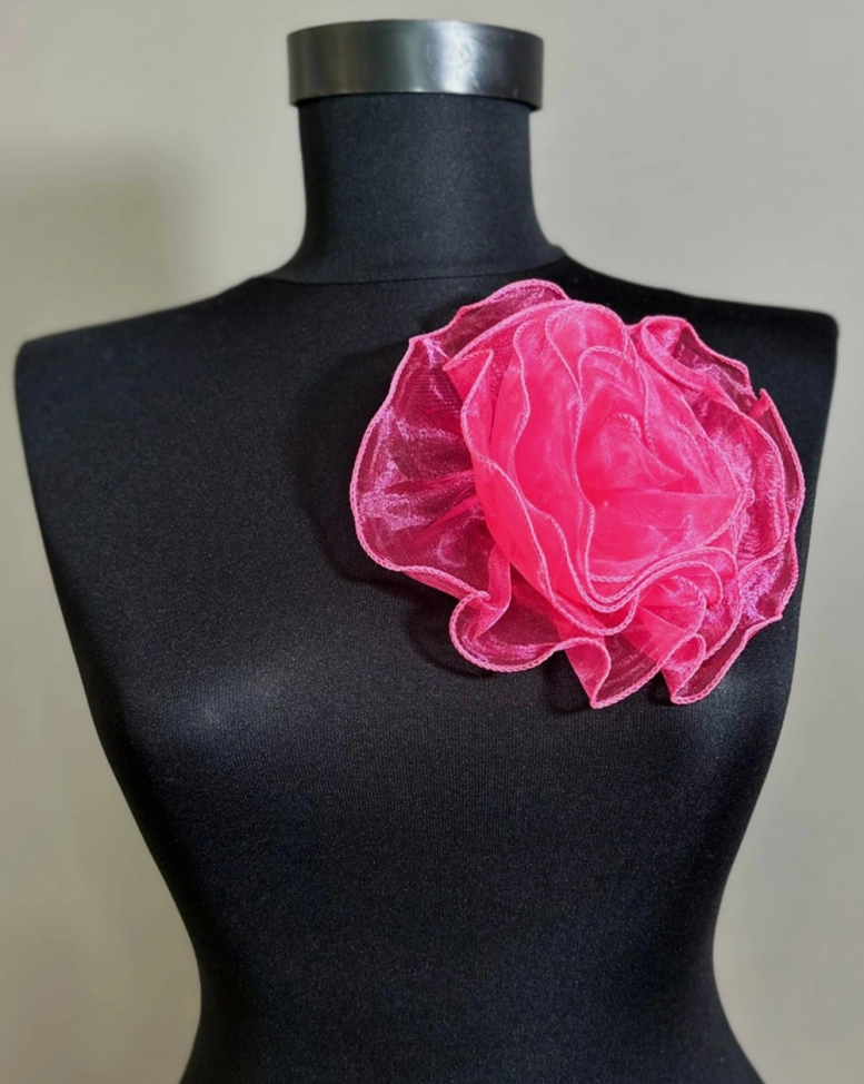 Brosa Floare Fuchsia Lola