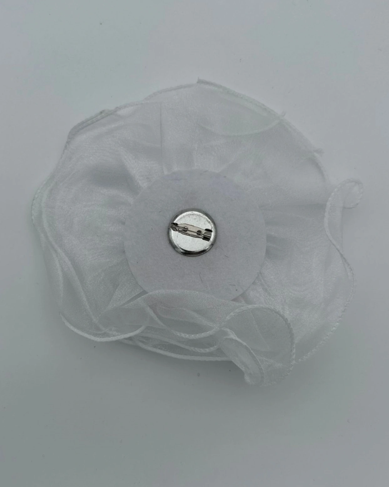 Brosa Floare Alba Lola Brosa Floare Alba Lola
